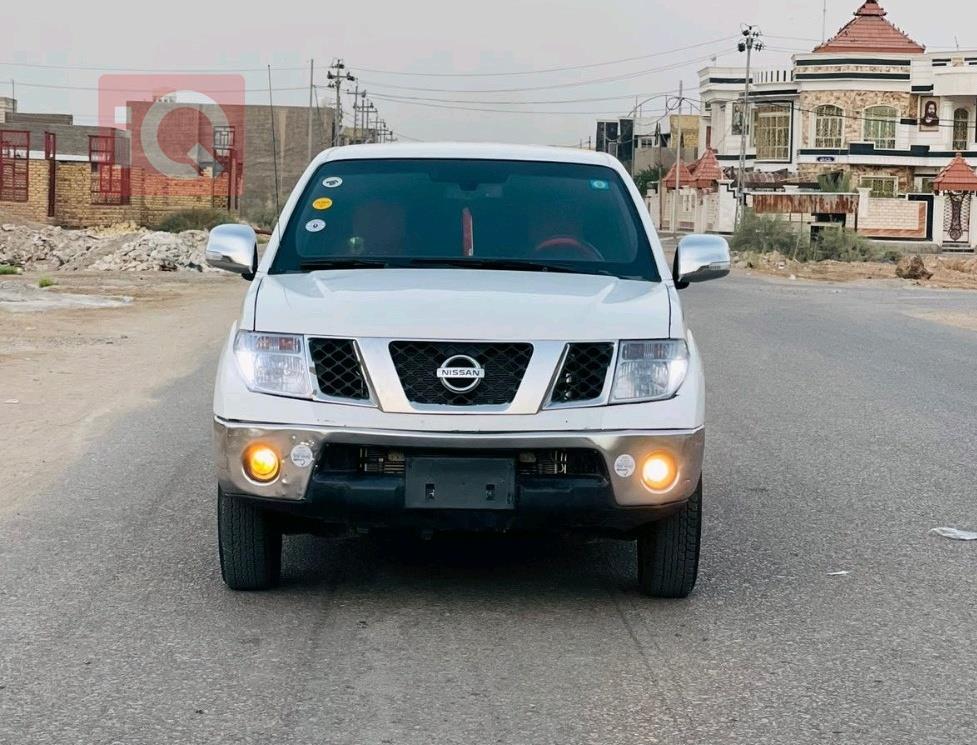نيسان نافارا